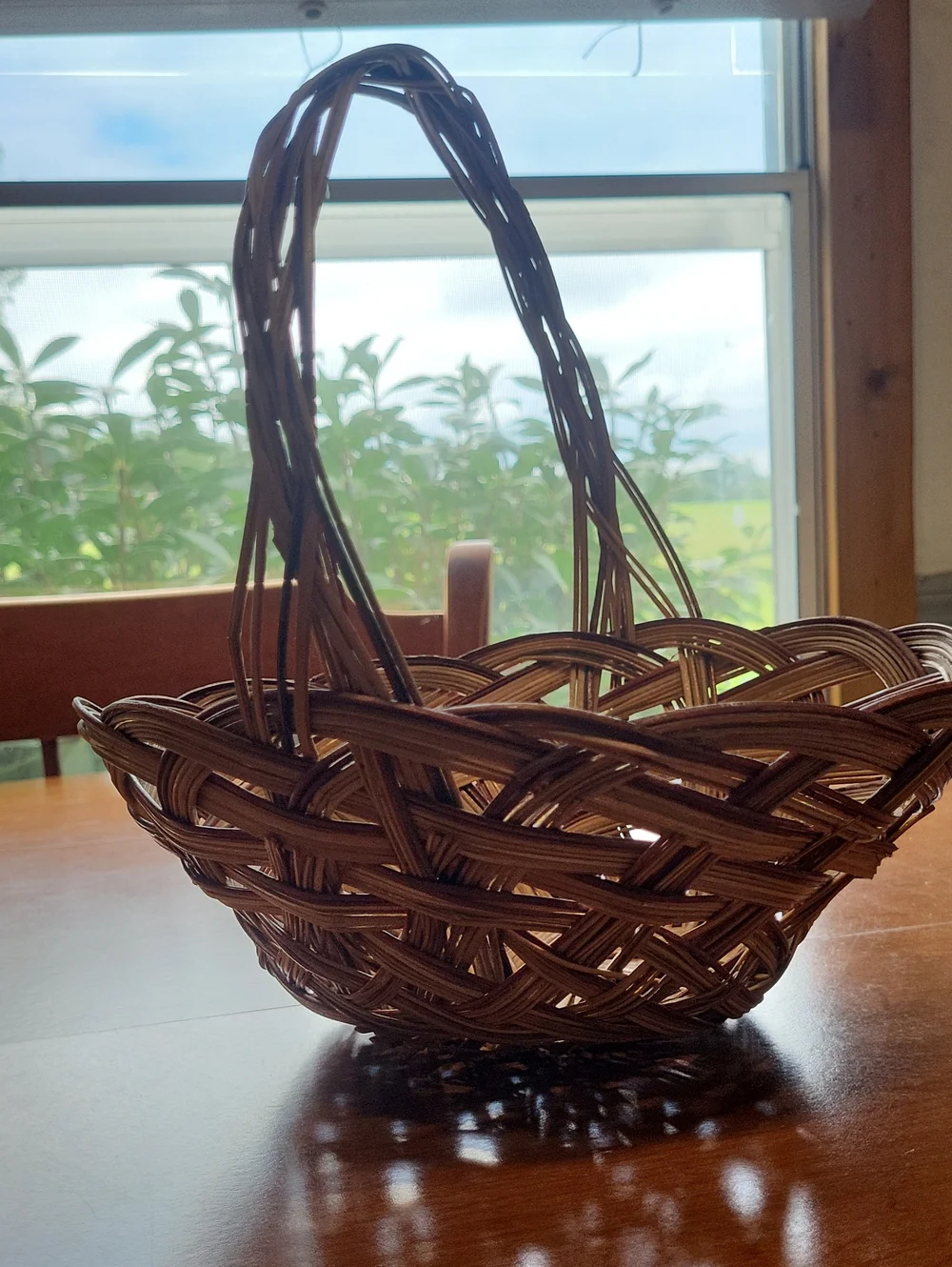 Woven Vintage Brown Handled Basket Bag - Classic Rustic Style